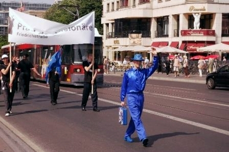 Parade 08 - Bild 082 (ME)